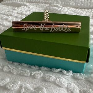 Kate Spade Spin the Bottle wine opener